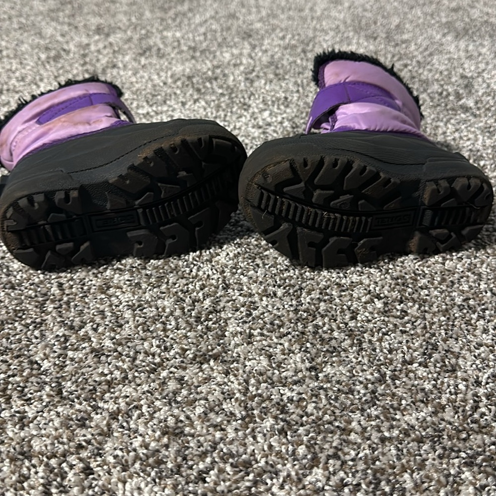 Sorel Snow Boots - Picture 4 of 5